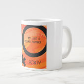 Oranje 40 decennium van de geboorte grote koffiekop (Voorkant rechts)