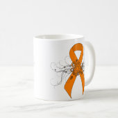 Oranje bewustmakingslint met vlinder koffiemok (Voorkant rechts)