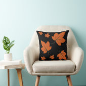 Oranje bladeren op herfstpatroon kussen (Stoel)