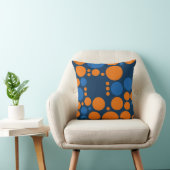 Oranje blauw grote polka stippen kussen (Stoel)