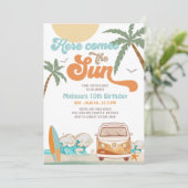 Oranje blauw hier komt het verjaardagsfeestje van kaart (Staand voorkant)