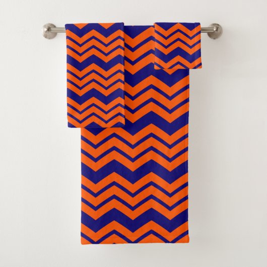 Oranje Blauwe Chevron Zigzag Ontwerp  Bad Handdoek (Insitu)