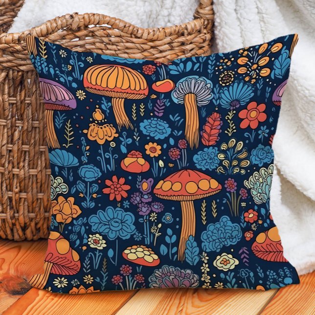 Oranje Blauwe Paddenstoelen Vintage Botanisch  Kussen (Orange mushrooms on navy blue decorator pillow)