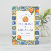 Oranje Blauwe tegel Mediterrane Huwelijk QR Code Save The Date (Staand voorkant)