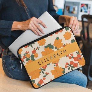 Oranje bloemen, bloemenpatroon, Jouw naam Laptop Sleeve