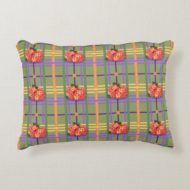 Oranje bloemen op Moss Green Plaid Accent Pillow Accent Kussen (Voorkant)