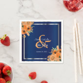  Oranje bloemen op Navy Blue Servetten (Insitu)