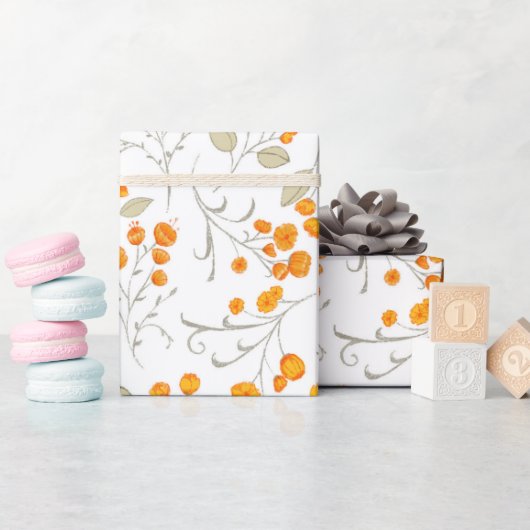 Oranje bloemmotief met bladtakken cadeaupapier (Baby Shower)