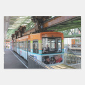 Oranje Blue Wuppertal Floating Train Inpakpapier Vel (Voorkant)