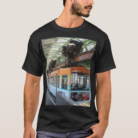 Oranje Blue Wuppertal Floating Train T-shirt (Voorkant)