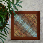 Oranje bruin en Abstract Aqua Cadeaudoosje<br><div class="desc">Deze houten hoepaardbox houdt schatten en keepsakes, bureauladen of juwelen vast in de prachtige oortige tinten van browns en oranje met een streak waterblauw. Het is een opvallend abstract ontwerp dat de elementen van feng shui aan om het even welke ruimte zal toevoegen. Hout, vuur, aarde, metaal en water. Deze...</div>