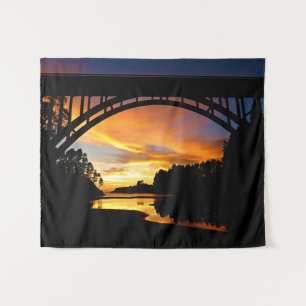 Oranje Californische kustzonsondergang onder Brug Wandkleed