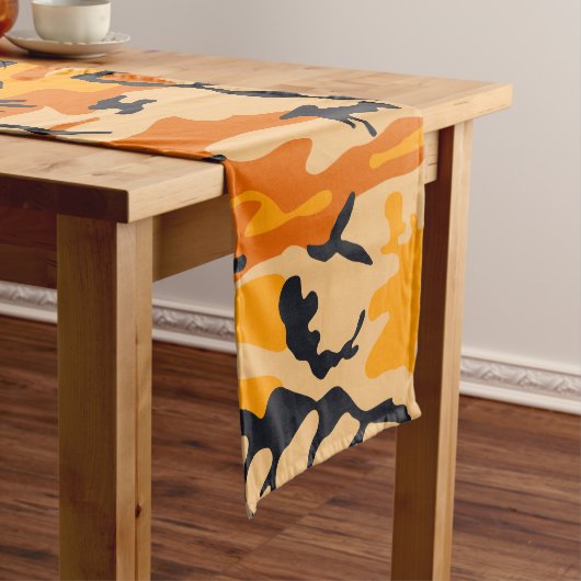 Oranje camouflage, leger korte tafelloper (Voorbeeld)