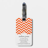 Oranje Chevron Zigzag Gepersonaliseerd Monogram Bagagelabel (Achterkant verticaal)