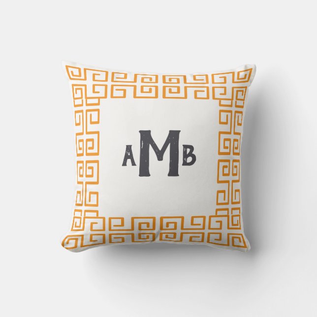 Oranje Chinoiserie Wide Greek Key Border Monogram Kussen (Voorkant)
