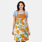 Oranje Citrus Script Naam Thuiskok Schort (Gedragen)