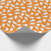 Oranje Cute Ghosts Halloween Cadeaupapier (Hoek)