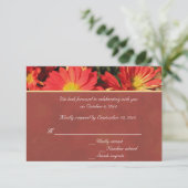 Oranje dagbloem RSVP bruiloft Kaart (Staand voorkant)