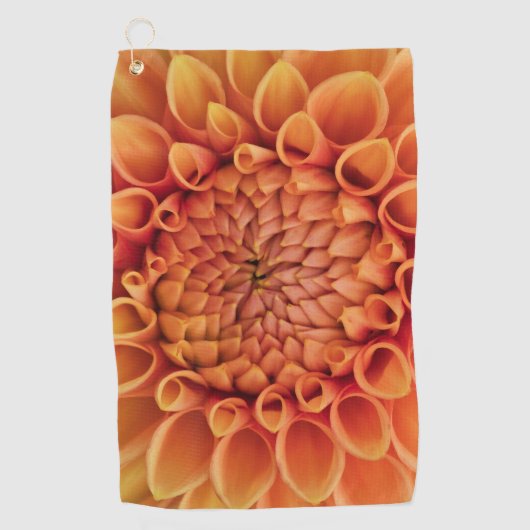 Oranje dahlia bloem in het midden golfhanddoek (Voorkant)