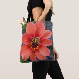 Oranje Dahlia met Wazige Bij Bloem Tote Bag