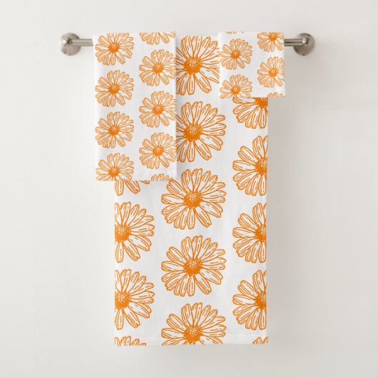 Oranje Daisy Flower Print, Floral Pattern Bad Handdoek (Insitu)