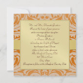 Oranje Damask Monogram Gold Ribbon Uitnodiging (Achterkant)