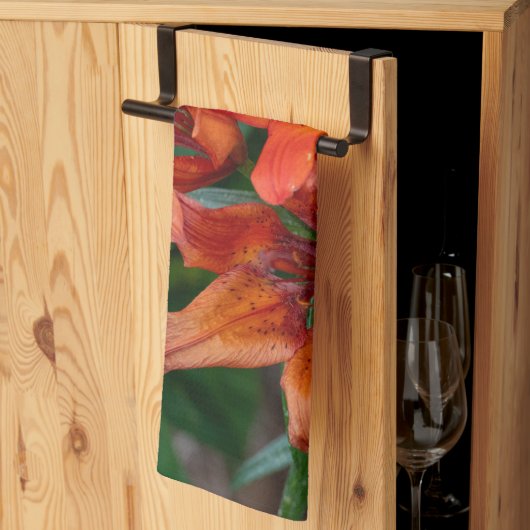 Oranje Daylily Canadese Bloemfotografie Theedoek (Derde Gevouwen)