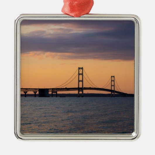 Oranje Dusk Mackinac Bridge Metalen Ornament (Voorkant)