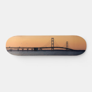 Oranje Dusk Mackinac Bridge Skateboard
