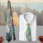 Oranje eikenbladeren onder water stropdas<br><div class="desc">Verhoog je herfstoutfit met dit Stropdas met een foto van herfstbladeren die zachtjes op het water drijven. De subtiele mix van groene en bruine tinten geeft perfect de essentie van het seizoen weer,  waardoor het een must-have accessoire is voor liefhebbers van natuur.</div>