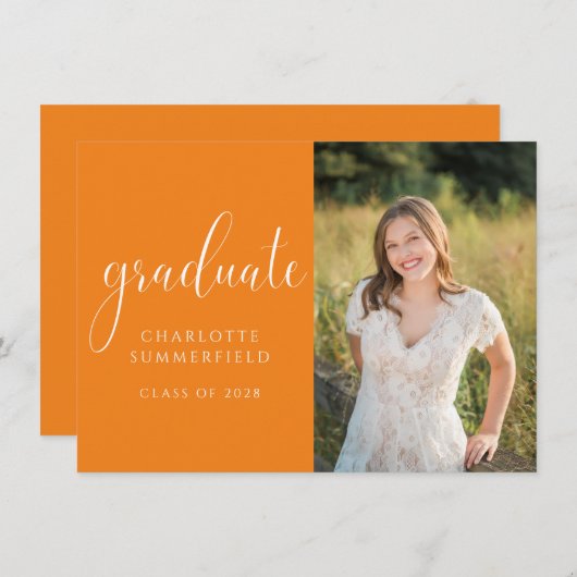 Oranje Elegant Script Afstuderen Foto-uitnodiging Kaart (Voorkant / Achterkant)