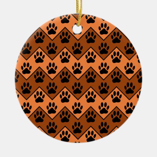 Oranje en bruine Chevron met een hond-paw-patroon Keramisch Ornament (Voorkant)