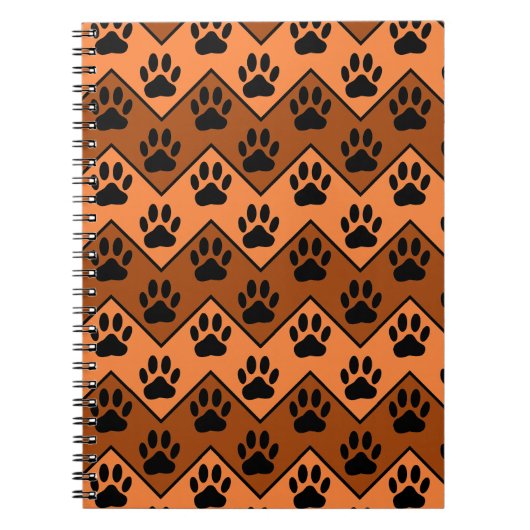 Oranje en bruine Chevron met een hond-paw-patroon Notitieboek (Voorkant)
