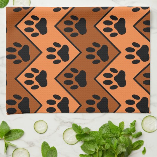 Oranje en bruine Chevron met een hond-paw-patroon Theedoek (Gevouwen)