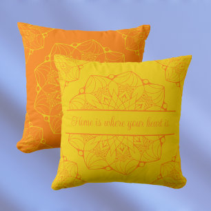 Oranje en Geel Mandala Gepersonaliseerd Kussen