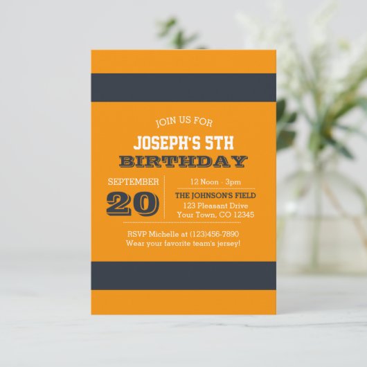 Oranje en marineblauw team - uitnodiging (Staand voorkant)