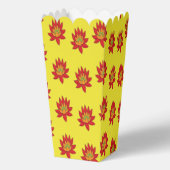 Oranje en rode spiraalbloem op geel bedankdoosjes (Voorkant)