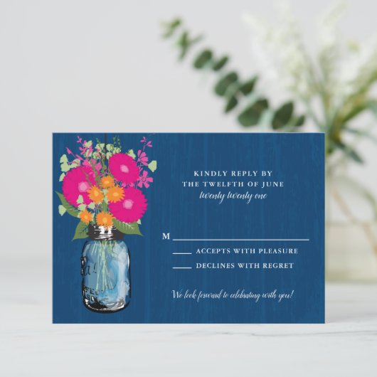 Oranje en roze Gerber Daisies Mason Jar RSVP Invi Kaart (Staand voorkant)