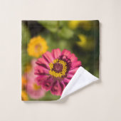 Oranje en roze zinni als bloesem bad handdoek (Wasdoekje)