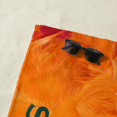 Oranje en warmroze keuken met groene naam strandlaken (In situ)