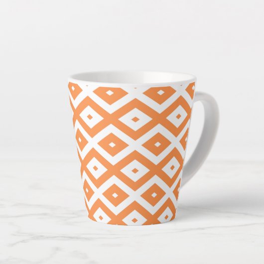 Oranje en wit diamantpatroon latte mok (Rechterhoek)