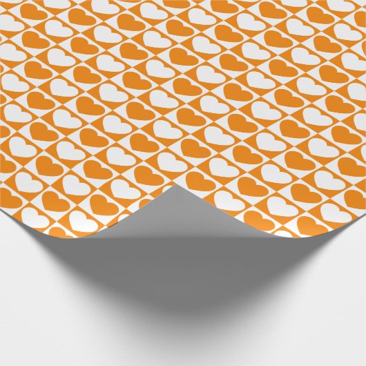 Oranje en wit gevriesdroogd patroon met hart cadeaupapier (Hoek)