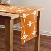 Oranje en wit patroon medium tafelloper (Voorbeeld)