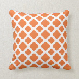 Oranje en wit Quatrefoil patroon Kussen