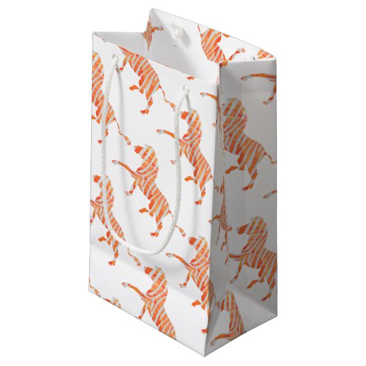Oranje en wit Zebra Silhouette Klein Cadeauzakje (Voorkant Gekanteld)
