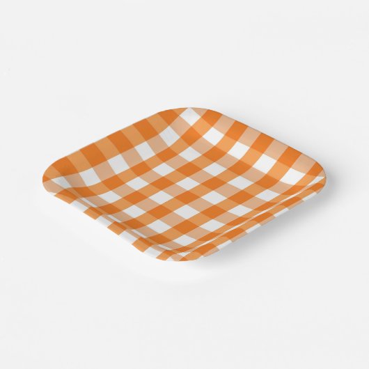 Oranje en witte gingham geruit Halloween Papieren Bordje (Gebogen)