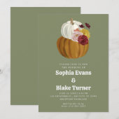 Oranje en witte Herfst Pumpkin Green Wedding Kaart (Voorkant / Achterkant)