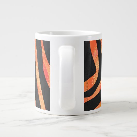 Oranje en zwart Zebra monogram Grote Koffiekop (Achterkant)