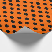 Oranje en zwarte pooldots cadeaupapier (Hoek)