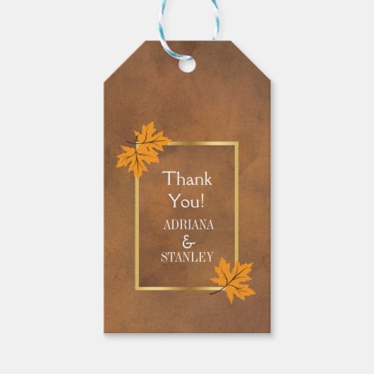 Oranje esdoornbladeren op bruine bruiloft Dank u Cadeaulabel (Voorkant)
